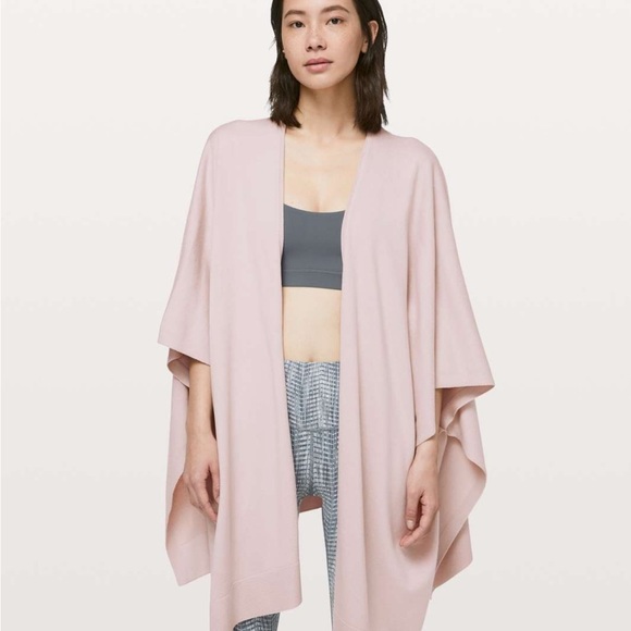 Lululemon Athletica Light Pink Poncho - Picture 2 of 5